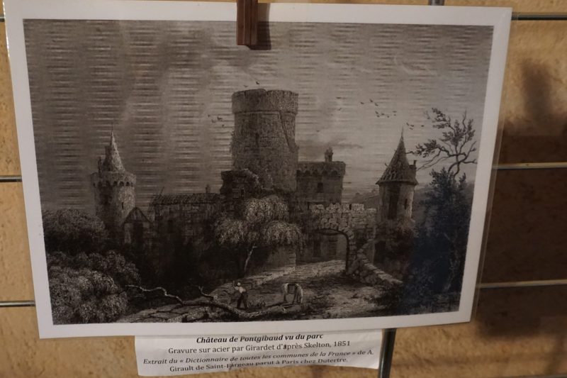 Замок Дофин. Гравюра с изображением замка 1851 года